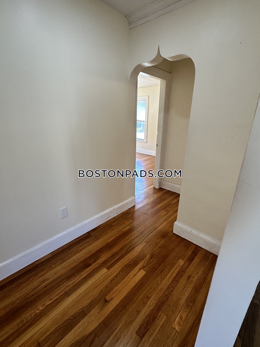 BOSTON - BRIGHTON - CLEVELAND CIRCLE - 4 Beds, 1 Bath - Image 67