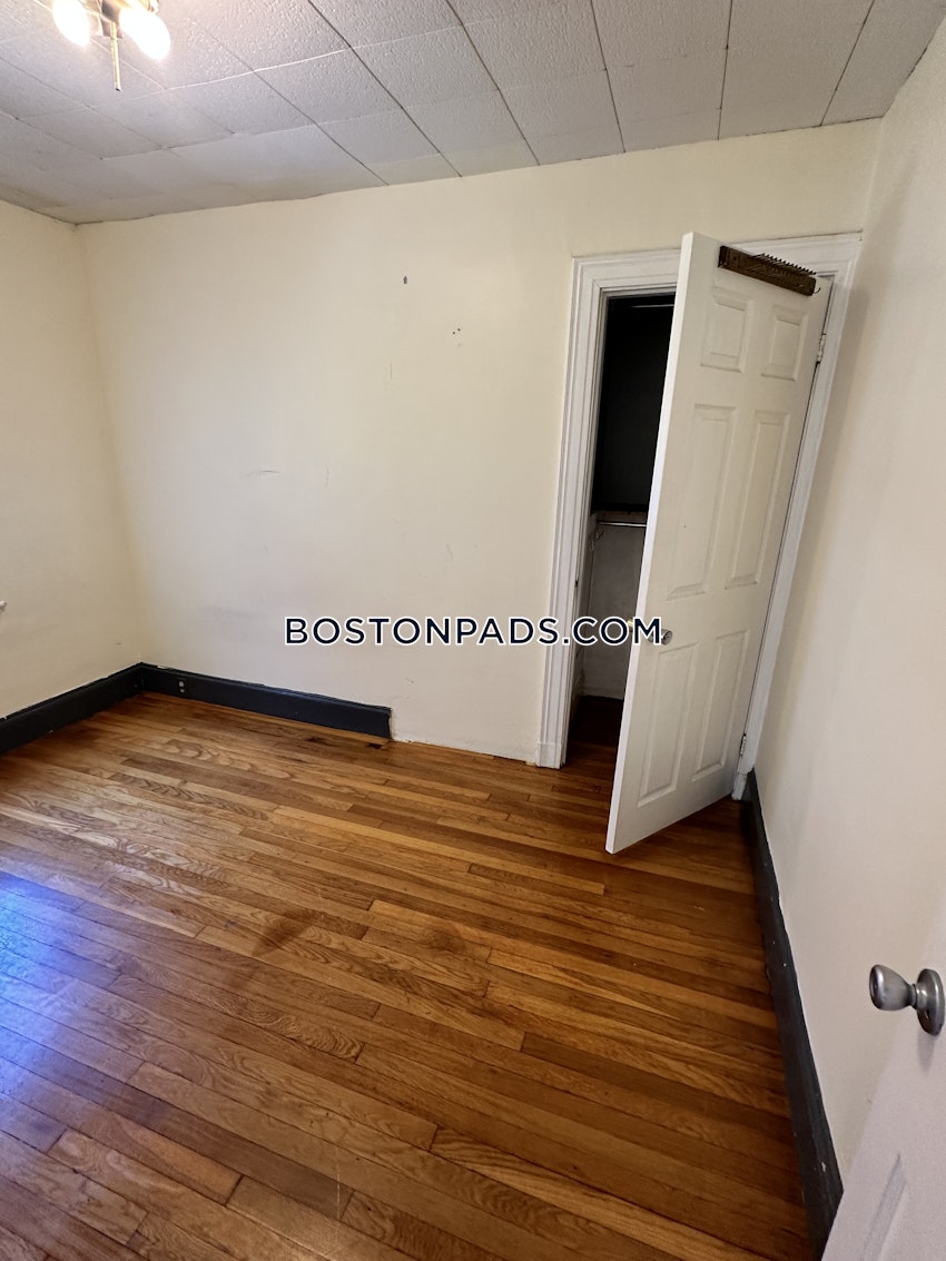 BOSTON - BRIGHTON - CLEVELAND CIRCLE - 4 Beds, 1 Bath - Image 66