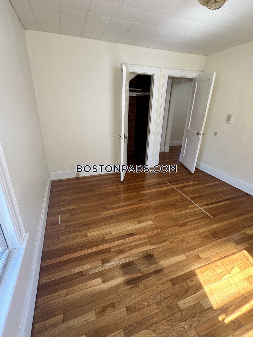 BOSTON - BRIGHTON - CLEVELAND CIRCLE - 4 Beds, 1 Bath - Image 60