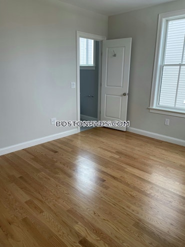 Boston - 3 Beds, 3 Baths