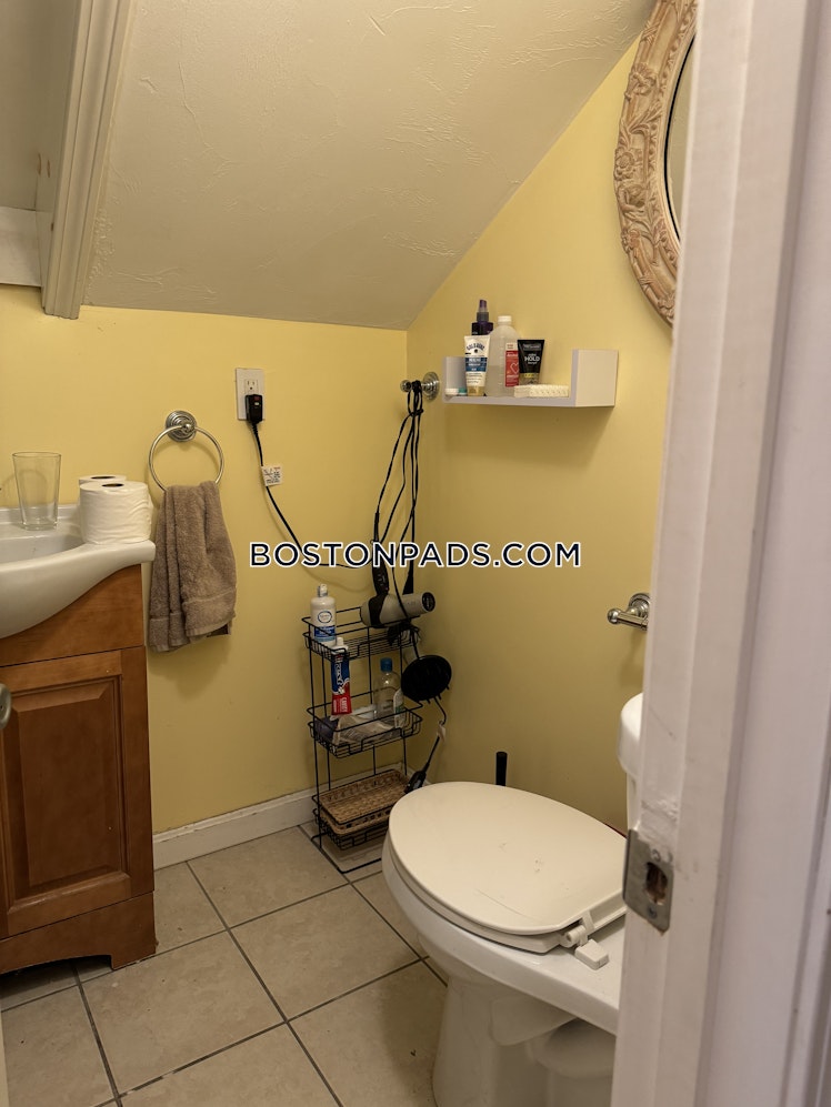 Plymouth St., Cambridge