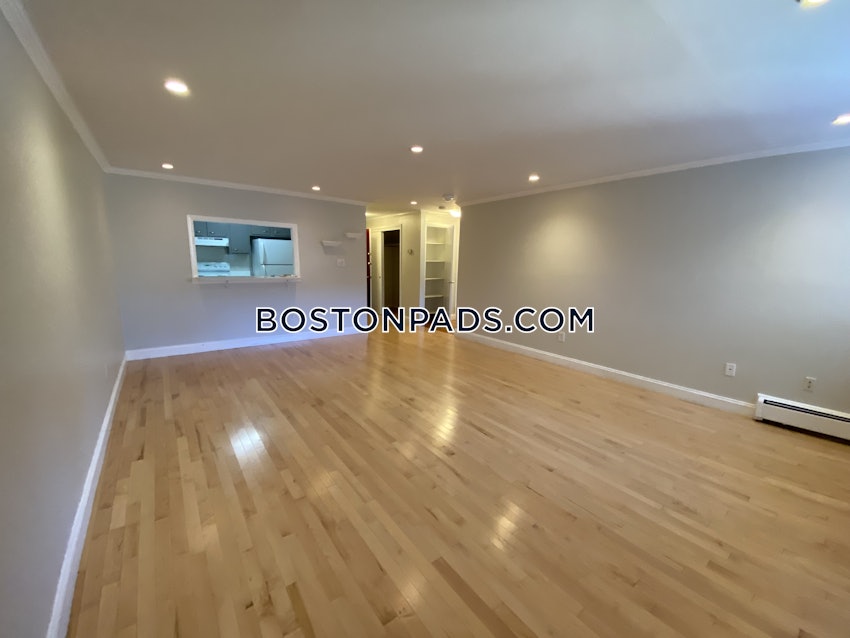 BOSTON - BRIGHTON - OAK SQUARE - 1 Bed, 1 Bath - Image 29