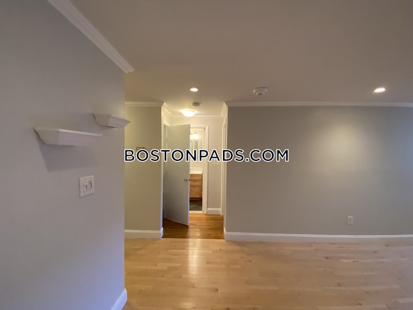 BOSTON - BRIGHTON - OAK SQUARE - 1 Bed, 1 Bath - Image 27