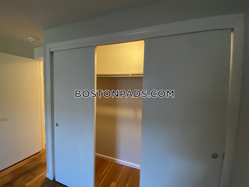 BOSTON - BRIGHTON - OAK SQUARE - 1 Bed, 1 Bath - Image 23