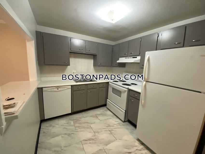 BOSTON - BRIGHTON - OAK SQUARE - 1 Bed, 1 Bath - Image 2