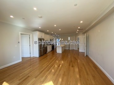 Boston - 3 Beds, 3 Baths