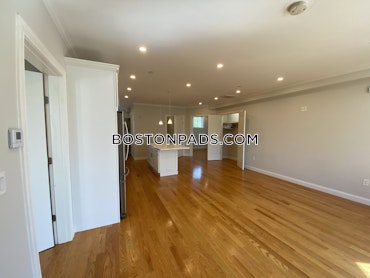 Boston - 3 Beds, 3 Baths