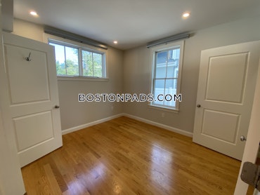 Boston - 3 Beds, 3 Baths