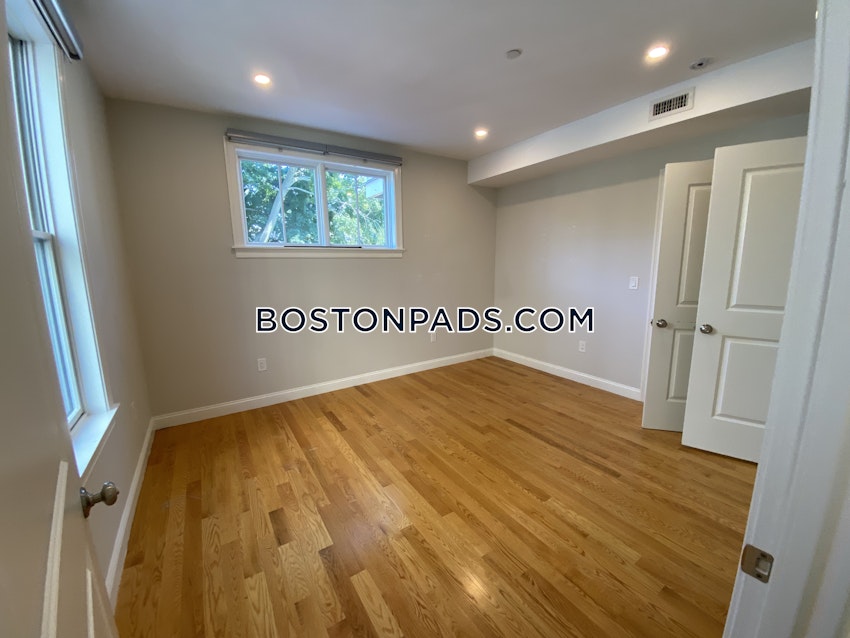 BOSTON - BRIGHTON - NORTH BRIGHTON - 3 Beds, 3 Baths - Image 12