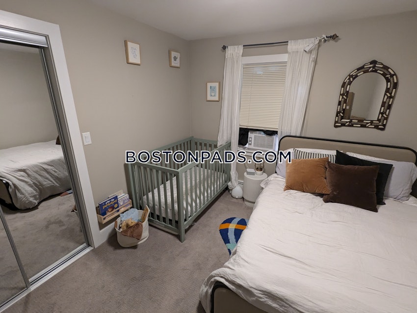 SOMERVILLE - WINTER HILL - 3 Beds, 1 Bath - Image 13