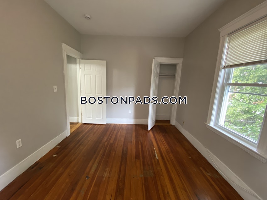 BOSTON - DORCHESTER - CENTER - 4 Beds, 1 Bath - Image 17