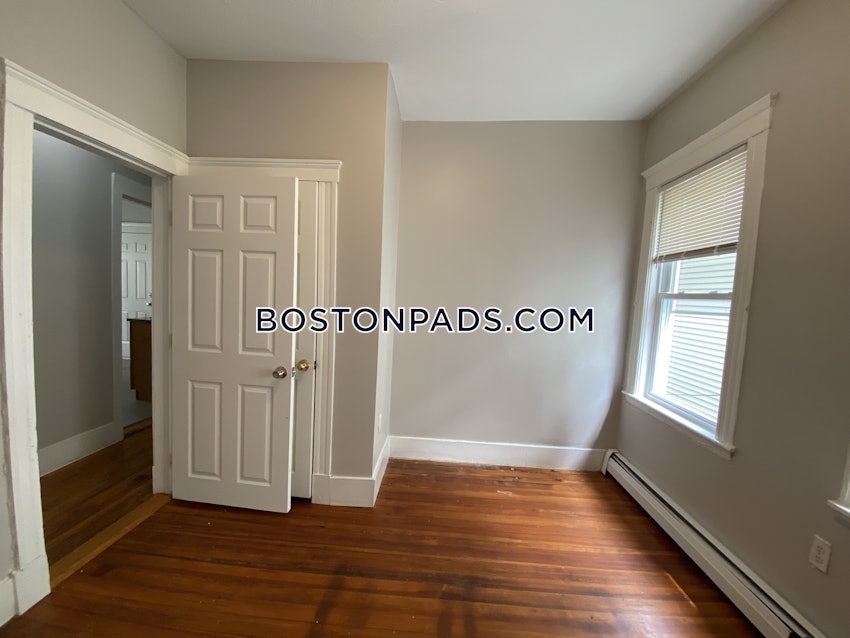 BOSTON - DORCHESTER - CENTER - 4 Beds, 1 Bath - Image 16