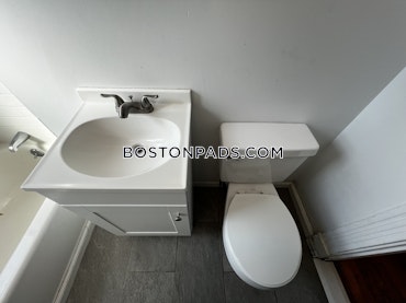 Boston - 1 Beds, 1 Baths