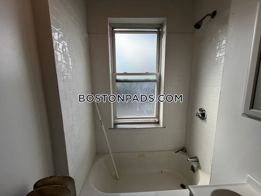 BOSTON - ALLSTON - 1 Bed, 1 Bath - Image 21