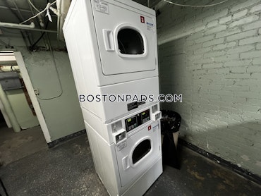 Boston - 1 Beds, 1 Baths