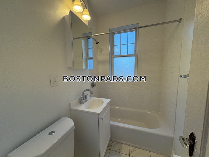 BOSTON - BRIGHTON - CLEVELAND CIRCLE - 1 Bed, 1 Bath - Image 19