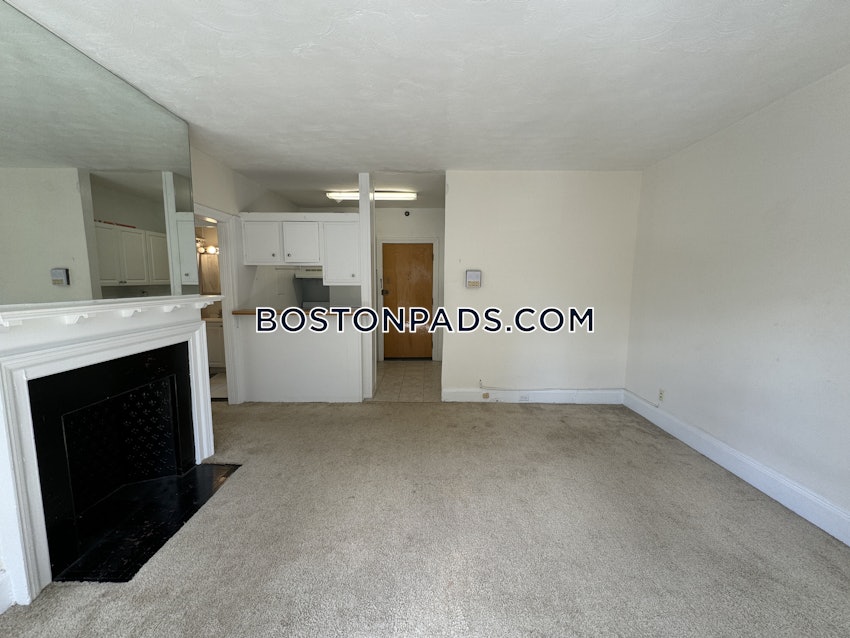 BROOKLINE- COOLIDGE CORNER - 2 Beds, 1 Bath - Image 12