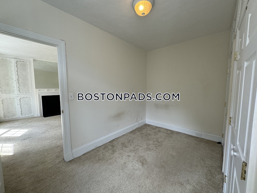 BROOKLINE- COOLIDGE CORNER - 2 Beds, 1 Bath - Image 3