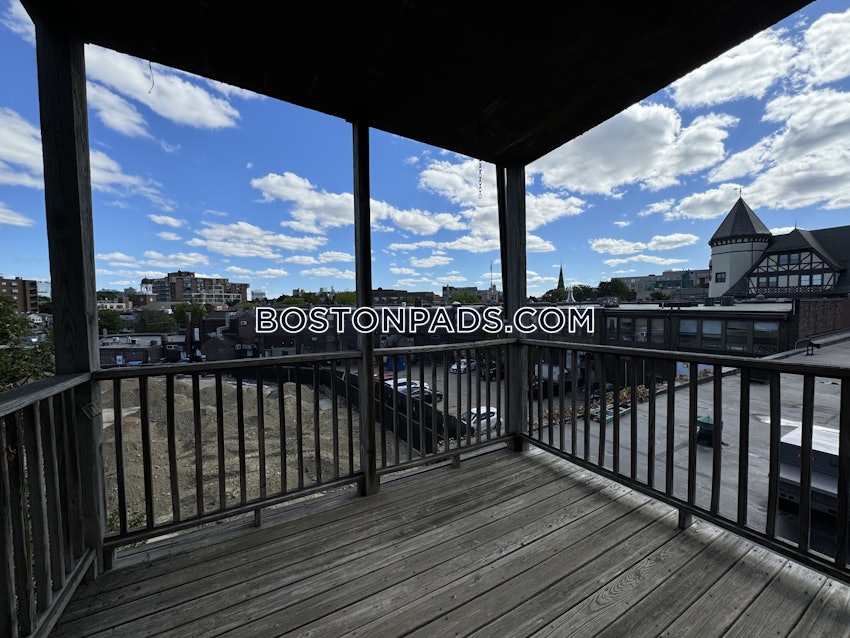 BROOKLINE- COOLIDGE CORNER - 2 Beds, 1 Bath - Image 2