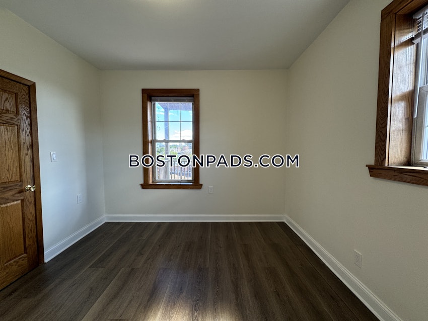 BROOKLINE- COOLIDGE CORNER - 2 Beds, 1 Bath - Image 5