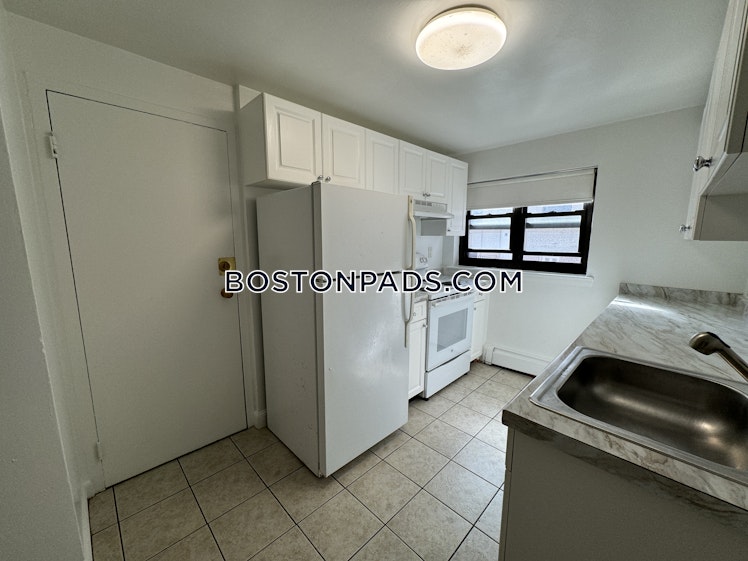 Harvard Ave., Brookline