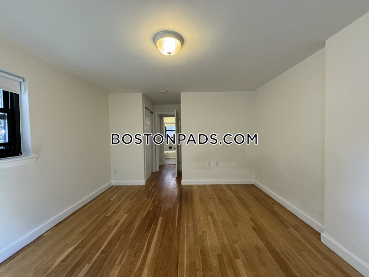 Harvard Ave., Brookline