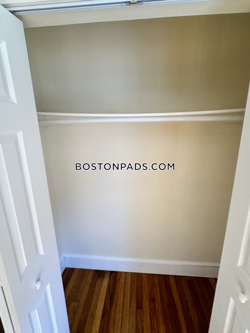 BOSTON - BRIGHTON - CLEVELAND CIRCLE - 4 Beds, 1 Bath - Image 85