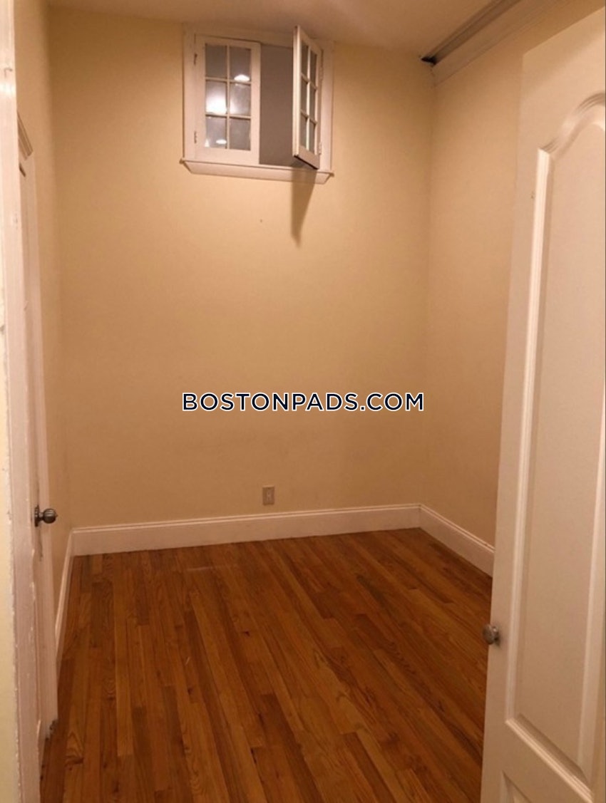 BOSTON - BACK BAY - 1 Bed, 1 Bath - Image 4