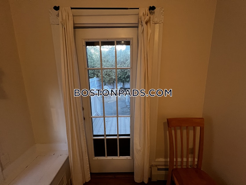 CAMBRIDGE - INMAN SQUARE - 1 Bed, 1 Bath - Image 7