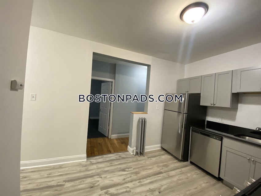 BOSTON - DORCHESTER - UPHAMS CORNER - 3 Beds, 1 Bath - Image 5