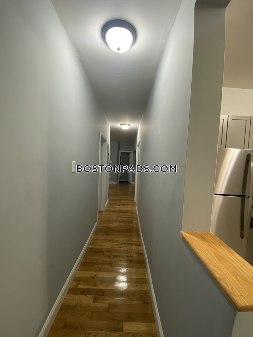 BOSTON - DORCHESTER - UPHAMS CORNER - 3 Beds, 1 Bath - Image 17