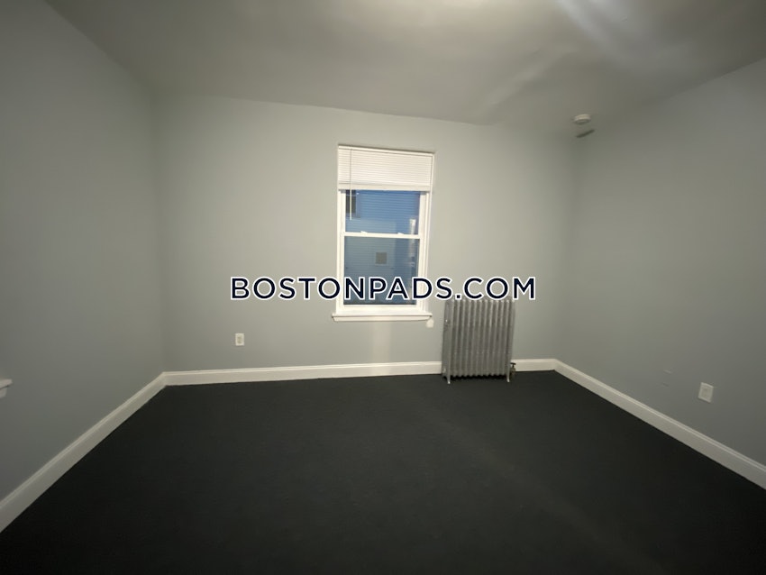 BOSTON - DORCHESTER - UPHAMS CORNER - 3 Beds, 1 Bath - Image 12