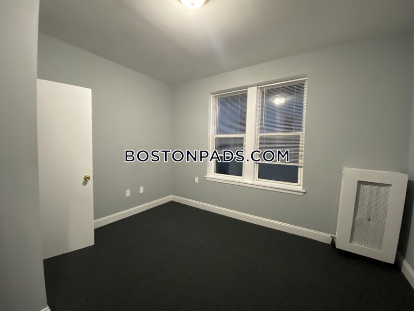 BOSTON - DORCHESTER - UPHAMS CORNER - 3 Beds, 1 Bath - Image 10