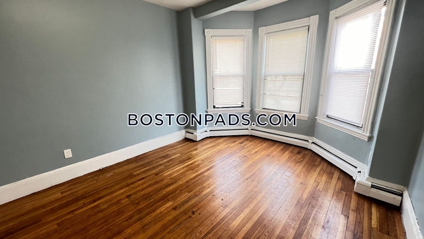 BOSTON - DORCHESTER - DUDLEY STREET AREA - 3 Beds, 1 Bath - Image 3