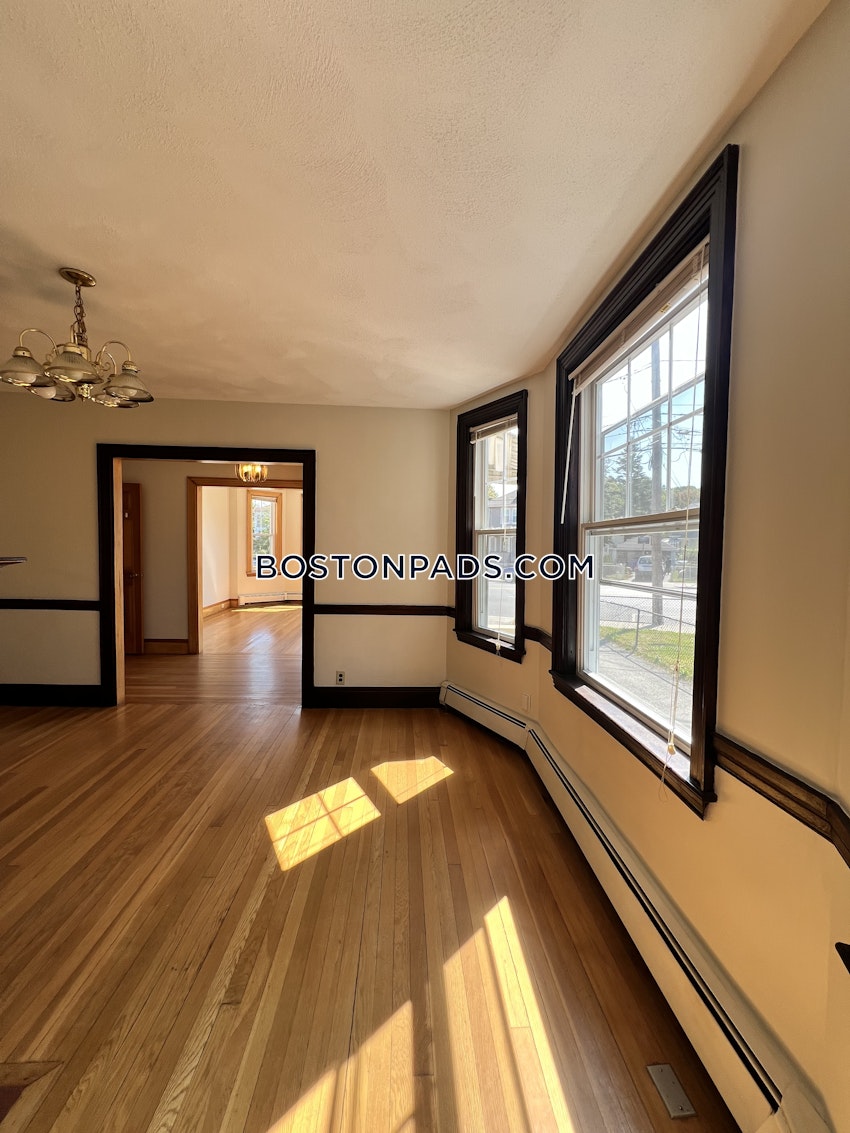 BOSTON - BRIGHTON - OAK SQUARE - 3 Beds, 1 Bath - Image 13