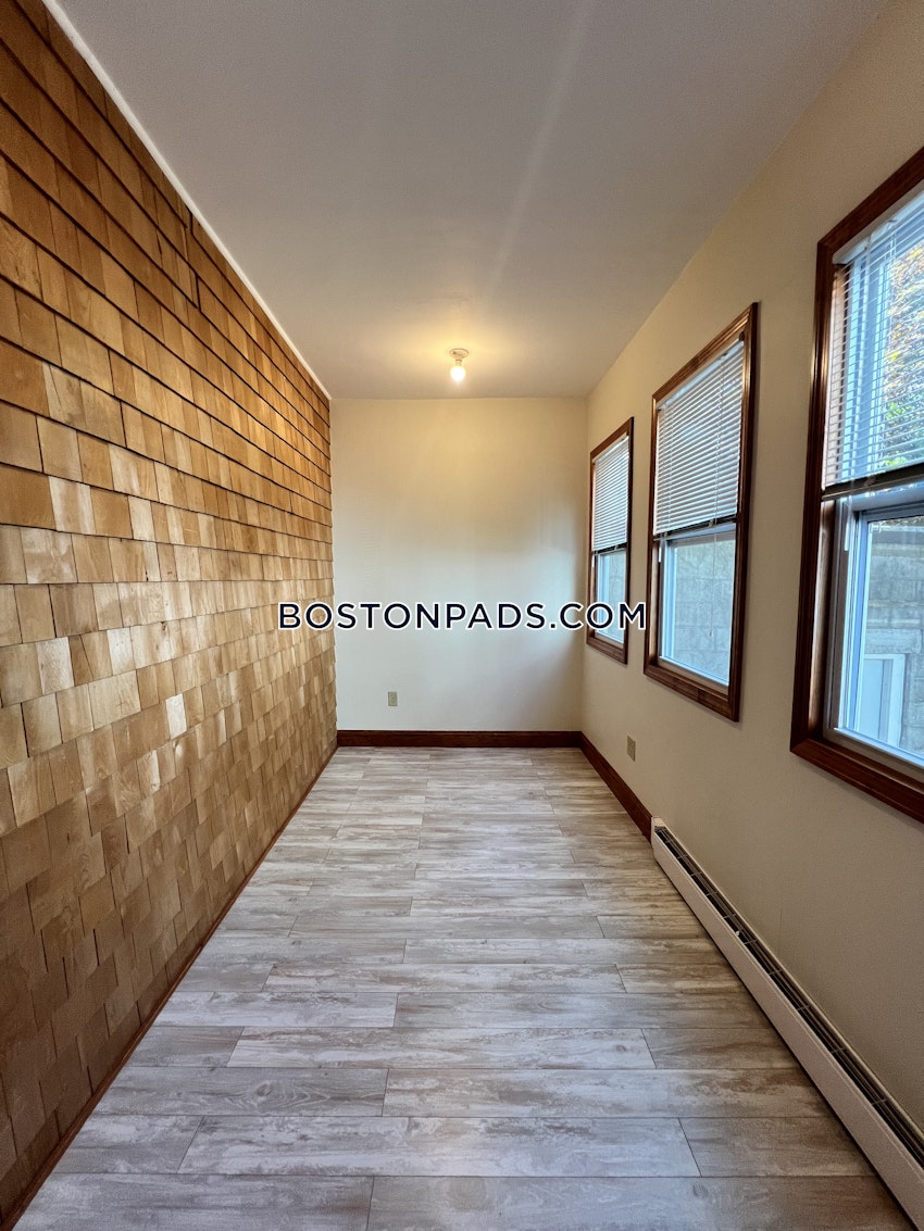 BOSTON - BRIGHTON - OAK SQUARE - 3 Beds, 1 Bath - Image 6