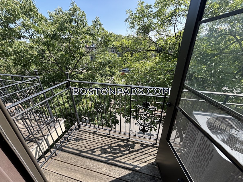 Boston - $3,350+ /month