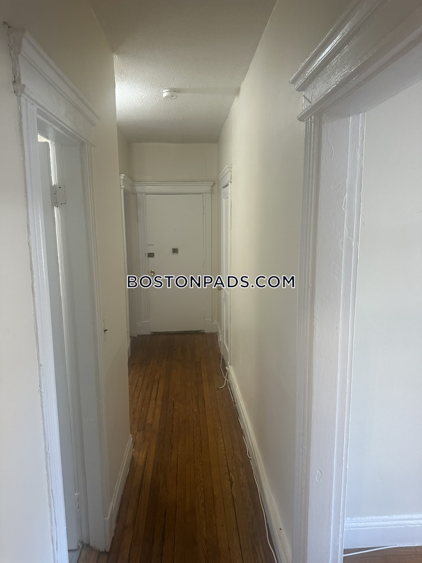 BOSTON - ALLSTON - 1 Bed, 1 Bath - Image 10