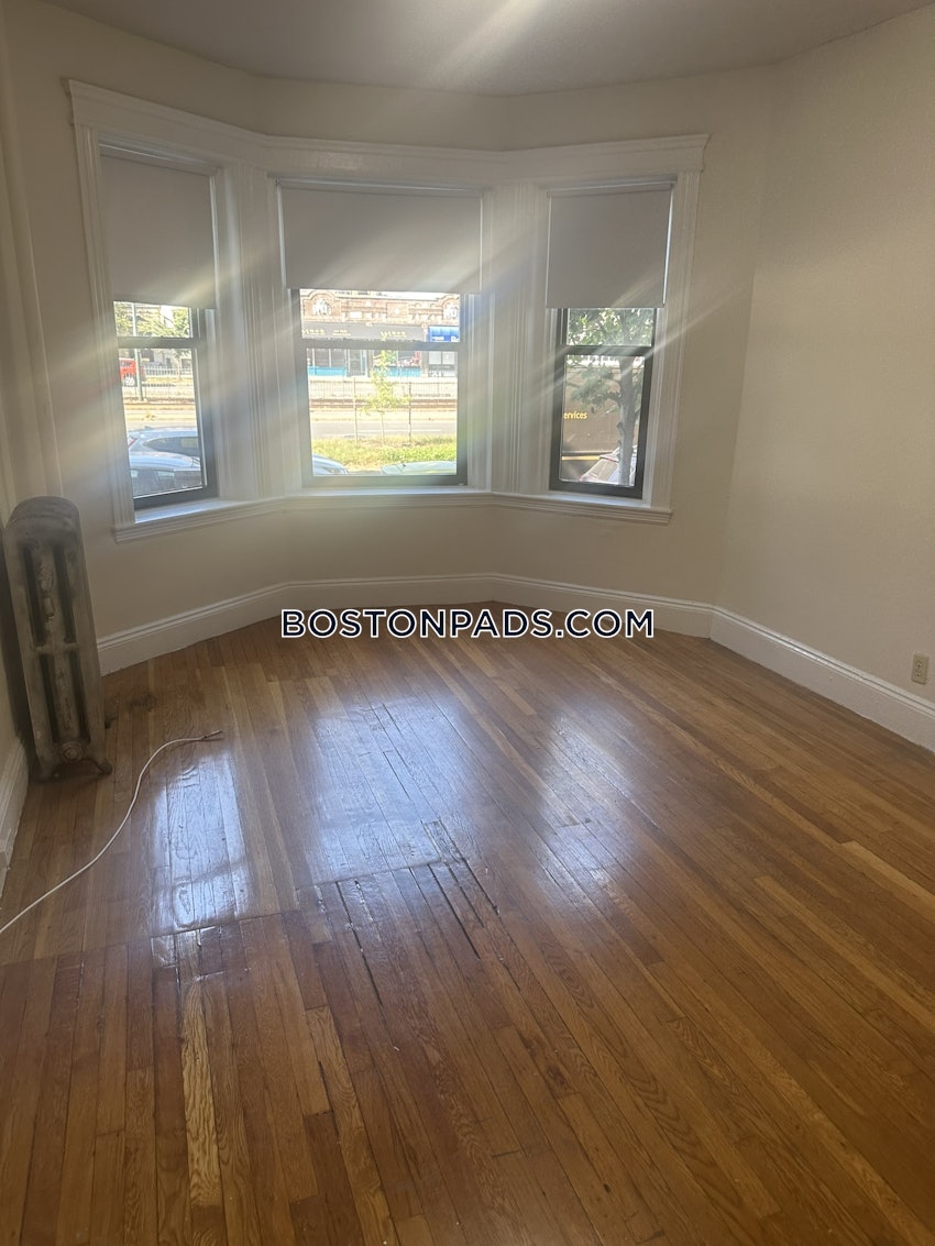 BOSTON - ALLSTON - 1 Bed, 1 Bath - Image 9