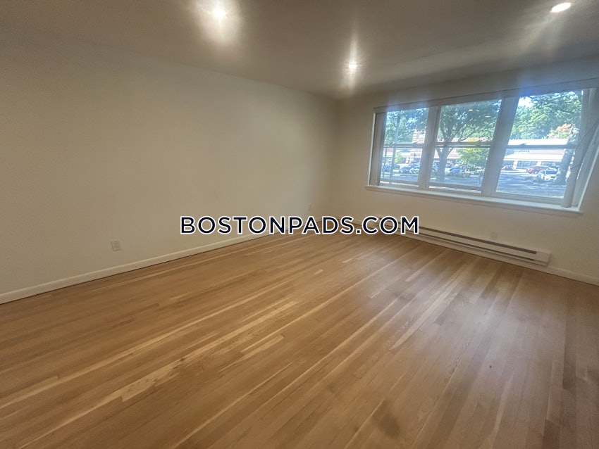 BOSTON - WEST ROXBURY - Studio , 1 Bath - Image 4