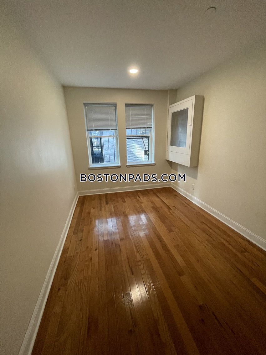 BOSTON - BRIGHTON - CLEVELAND CIRCLE - 2 Beds, 1 Bath - Image 16