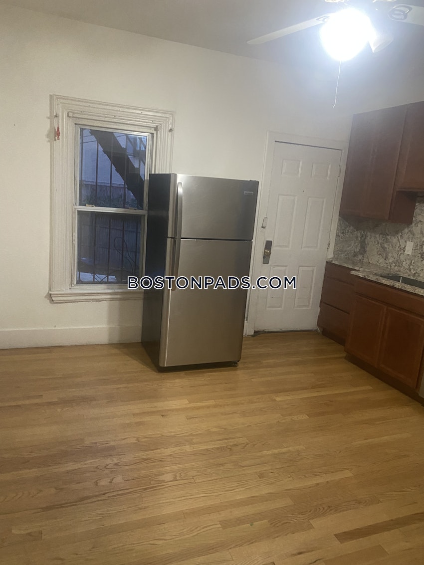 BOSTON - MISSION HILL - 2 Beds, 1 Bath - Image 7