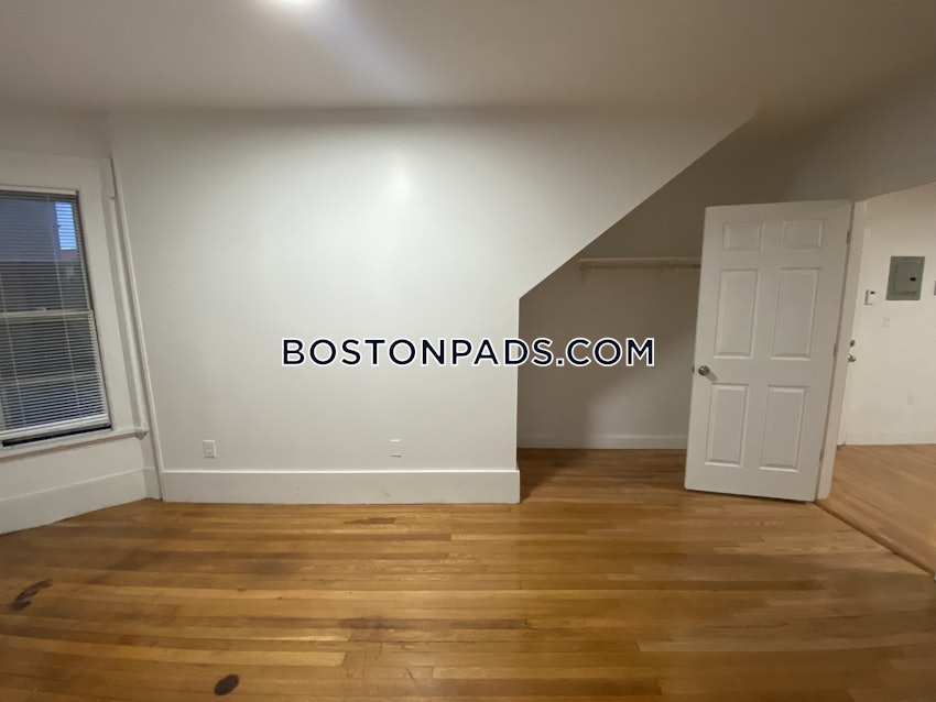 BOSTON - ROXBURY - 1 Bed, 1 Bath - Image 5