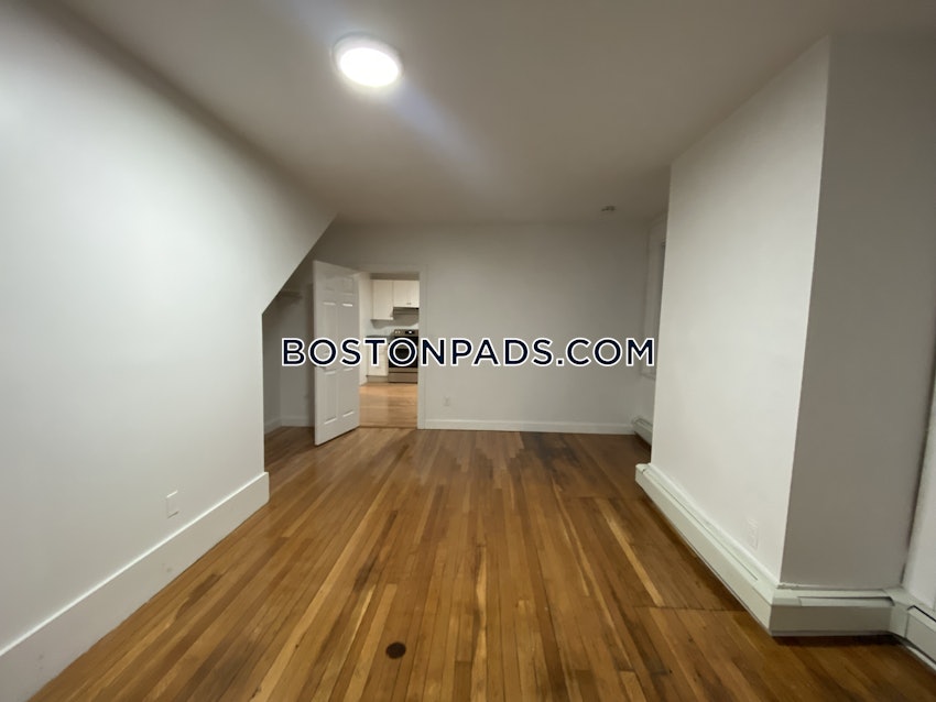 BOSTON - ROXBURY - 1 Bed, 1 Bath - Image 4