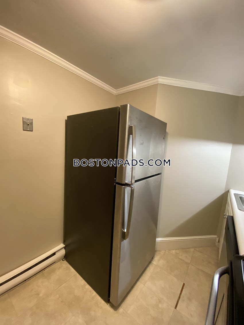 BOSTON - BACK BAY - 1 Bed, 1 Bath - Image 16