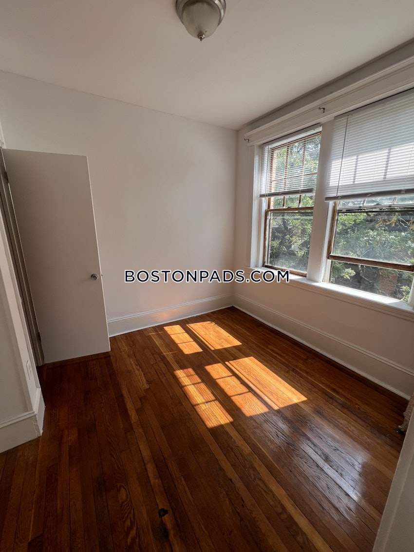 BOSTON - BEACON HILL - 2 Beds, 1 Bath - Image 7