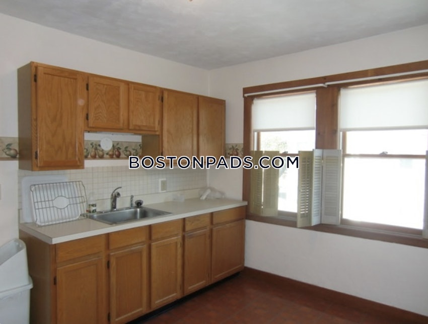 BOSTON - WEST ROXBURY - 2 Beds, 1 Bath - Image 2