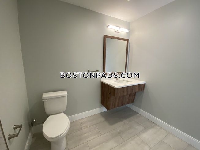 Somerville - $4,200+ /mo