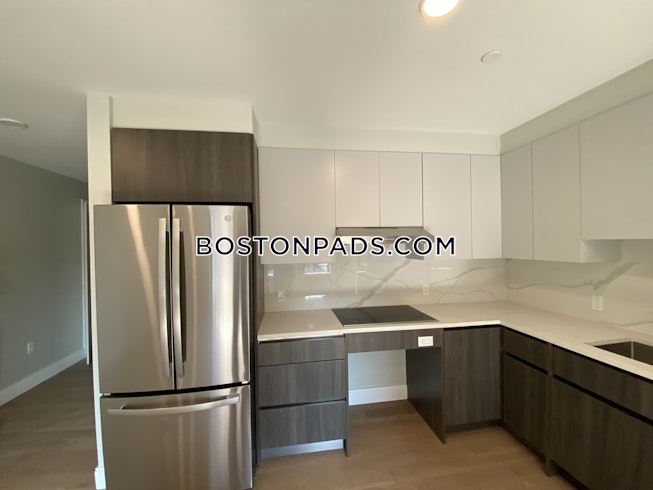 Somerville - $4,200+ /mo
