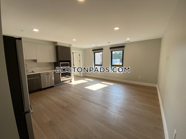 Somerville - $4,200+ /mo